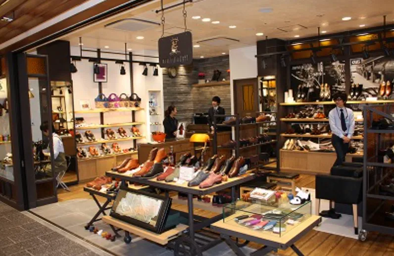 株式会社ヒロカワ製靴とは？ものづくりに誇りを持てる職場で働く