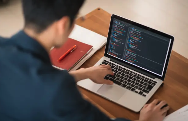 応用情報技術者は未経験転職の武器になる？資格の活かし方を解説